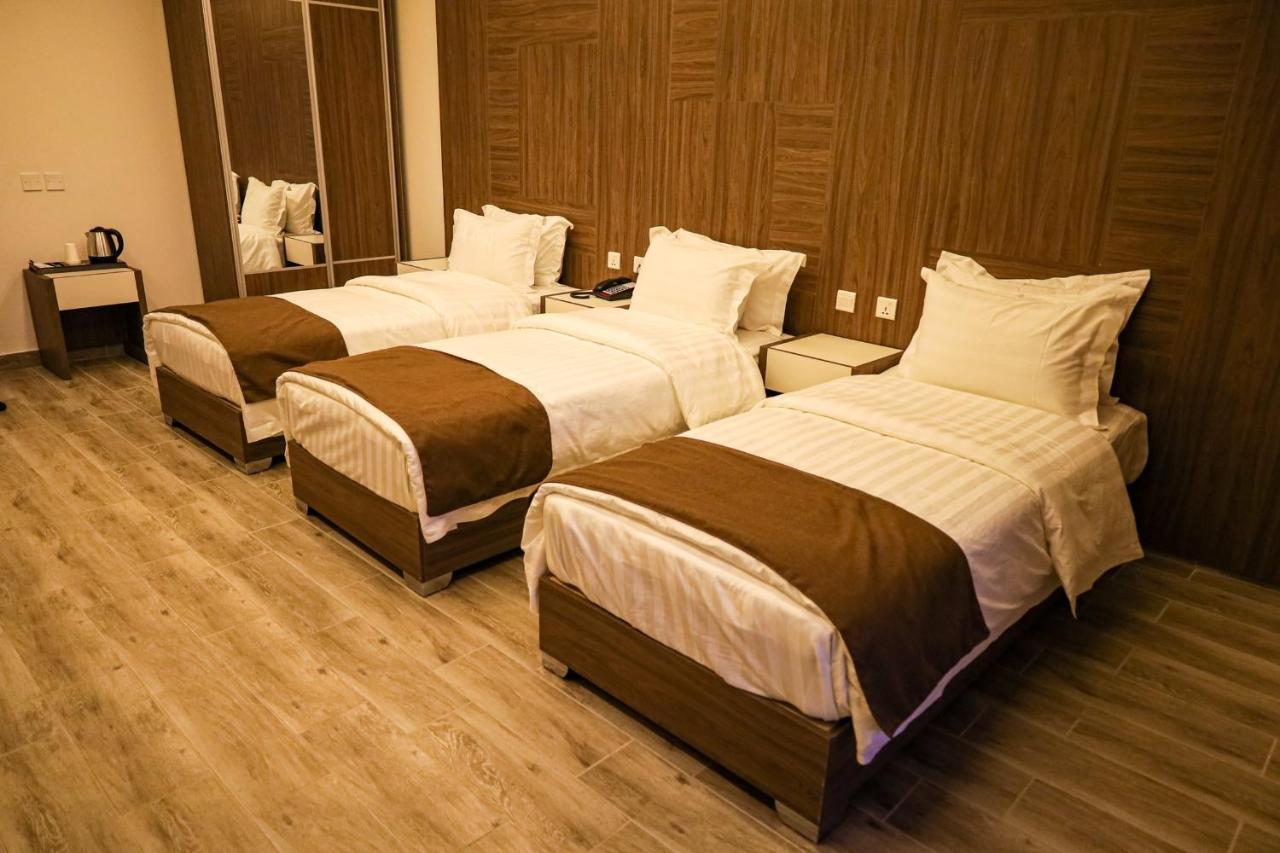 עקבה Luciana Hotel By Fhm מראה חיצוני תמונה