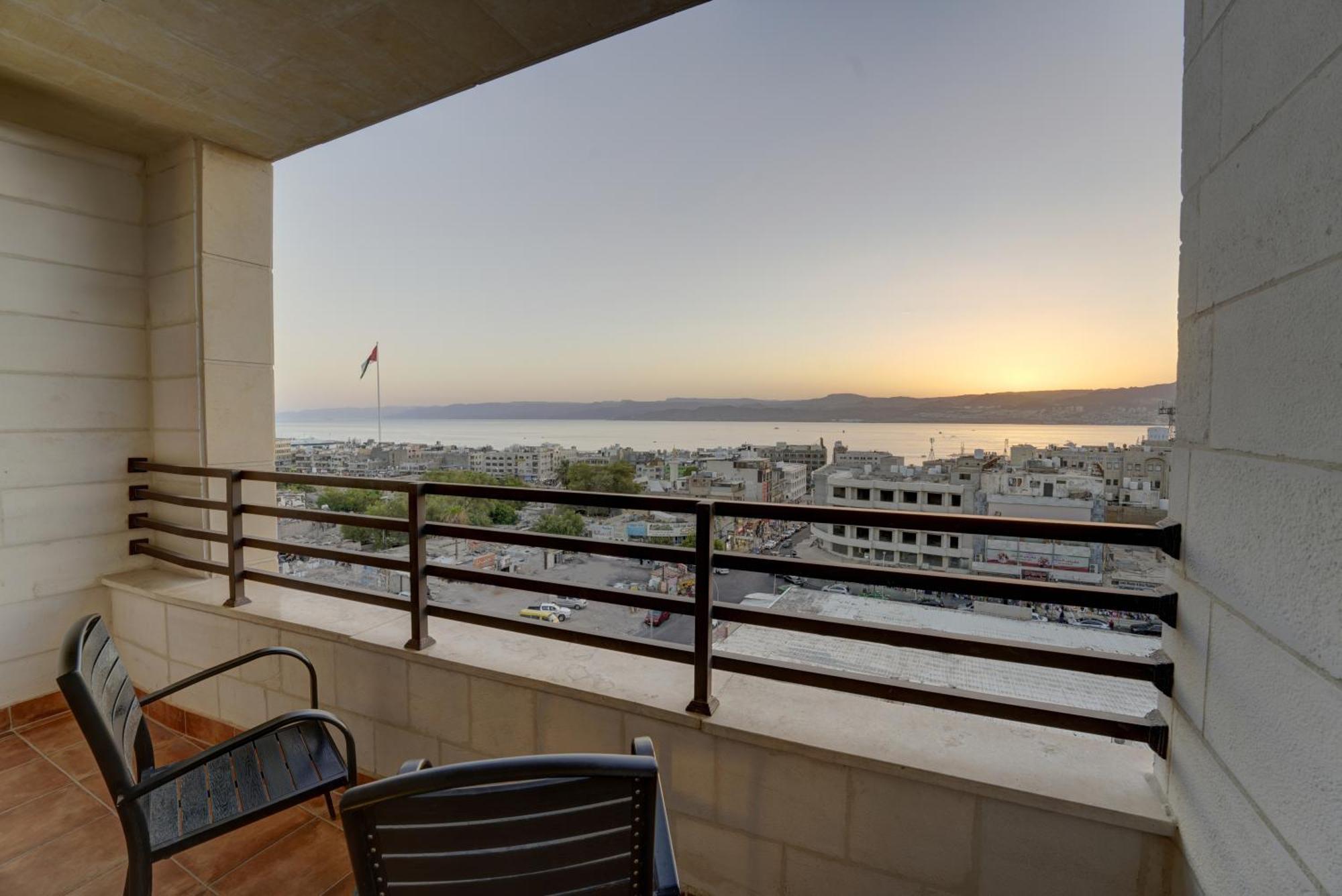 עקבה Luciana Hotel By Fhm מראה חיצוני תמונה